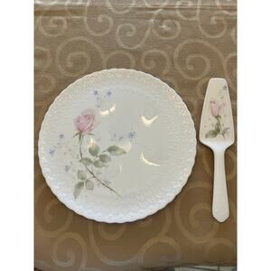 Mikasa Bone China Cake Plate & Server April Rose Pattern Made in Japan 11.5”
